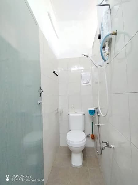 1-storey Terraced House for Rent in Ipoh Garden (Ipoh) - Jeff Tan - Bathroom - PropertyGuru.com.my