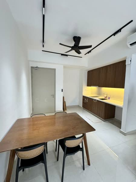 Kondominium untuk Disewa di Quinn Residence - CK Teong - Dining Room - PropertyGuru.com.my