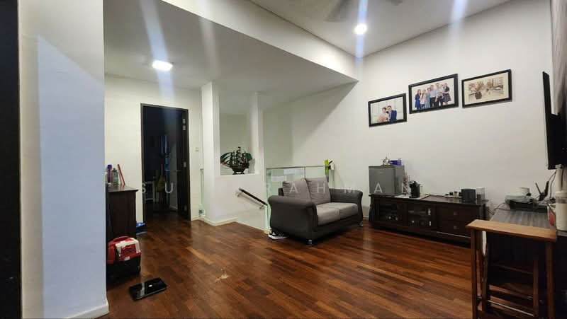 Rumah Teres 2 Tingkat untuk Dijual di Taman Puchong Prima (Puchong) - Suzy Rahman - Living Room - PropertyGuru.com.my