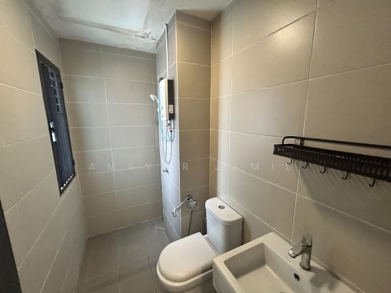 Service Residence for Rent at Emira Residence - Amsyar Jamil - Bathroom - PropertyGuru.com.my