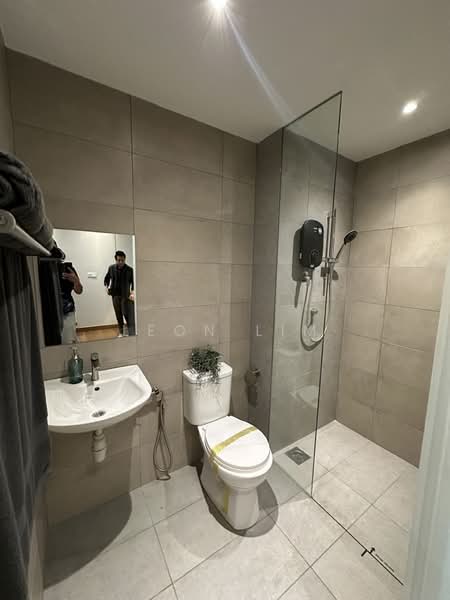 Service Residence for Sale at e.Sentral SmartCity - Leon Lim - Bathroom - PropertyGuru.com.my