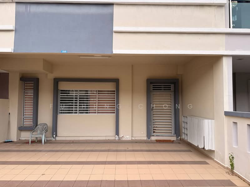 2-storey Terraced House for Sale in Bandar Putra (Kulai) - Fu Heng Chong - Exterior - PropertyGuru.com.my