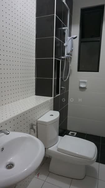 Service Residence for Sale at The Sky Executive Suites - Alice Goh - Bathroom - PropertyGuru.com.my