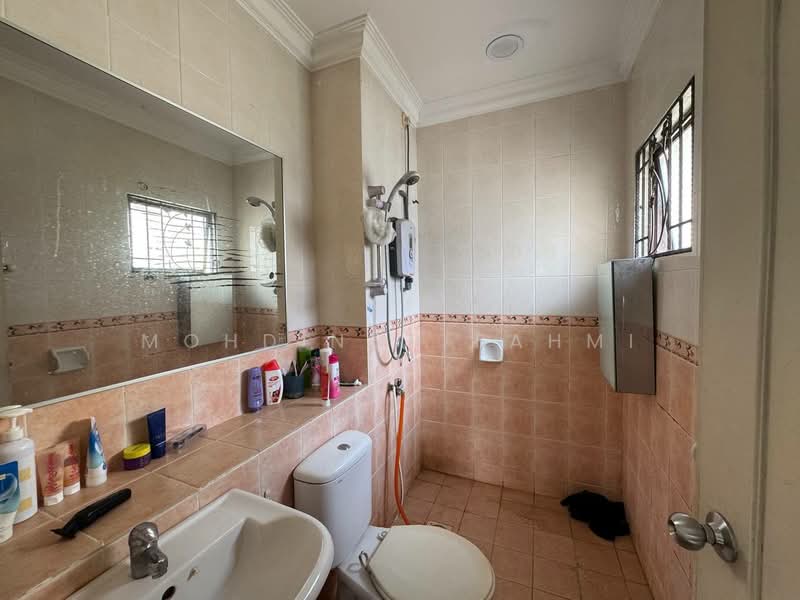 Rumah Teres untuk Dijual di Petaling Jaya (Selangor) - Mohd Nor Fahmi - PropertyGuru.com.my