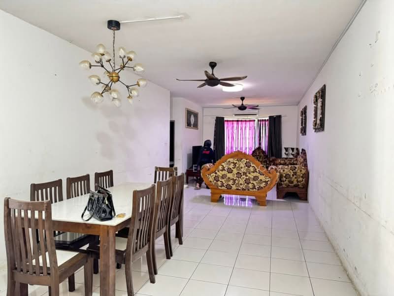 Condominium for Sale at Puncak Gloxinia - Grace Teo - Dining Room - PropertyGuru.com.my