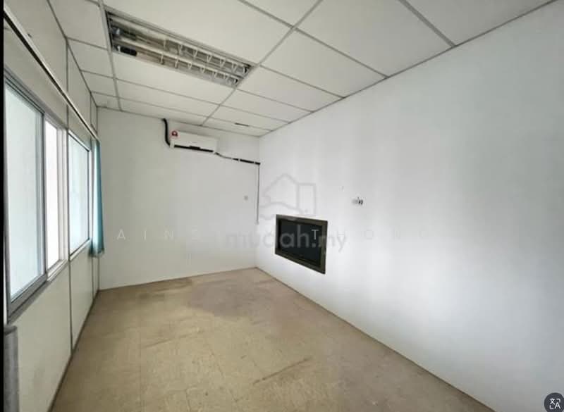 Semi-D Factory for Sale in Kawasan Perindustrian Jelapang (Ipoh) - Ainsley Thong - PropertyGuru.com.my