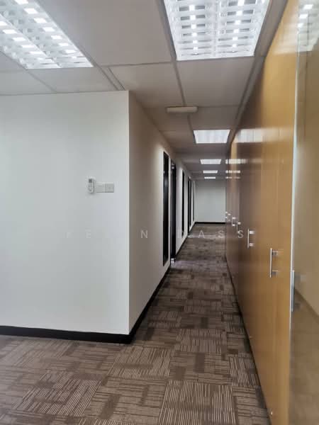 Office for Rent in Petaling Jaya (Selangor) - Kevin Dass - Corridor - PropertyGuru.com.my