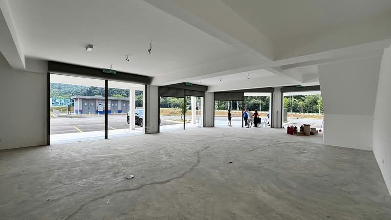 Shop for Rent in Bandar Tasik Puteri (Rawang) - Eugene Yap - Exterior - PropertyGuru.com.my