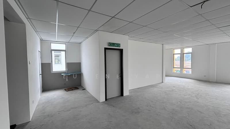 Shop for Rent in Bandar Tasik Puteri (Rawang) - Eugene Yap - Interior - PropertyGuru.com.my