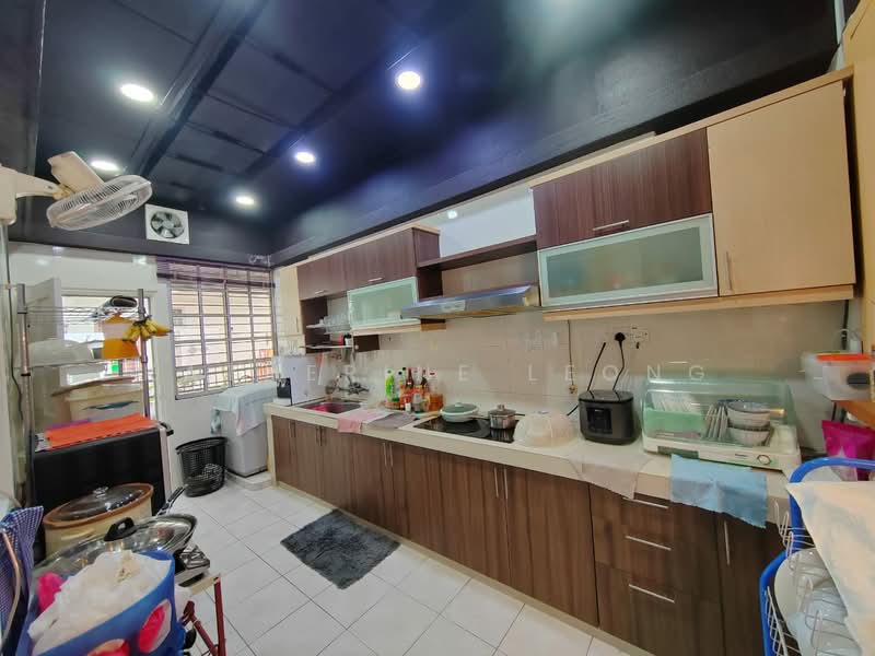 Rumah Banglo untuk Dijual di Rawang (Selangor) - Katherine Leong - Kitchen - PropertyGuru.com.my