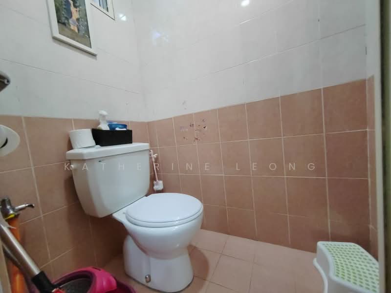 Rumah Banglo untuk Dijual di Rawang (Selangor) - Katherine Leong - Bathroom - PropertyGuru.com.my