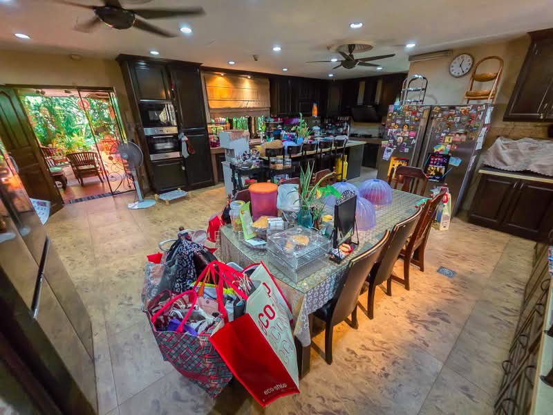 Rumah Teres 2 Tingkat untuk Dijual di Usj 11 (Subang Jaya) - Syed Shah - Kitchen - PropertyGuru.com.my