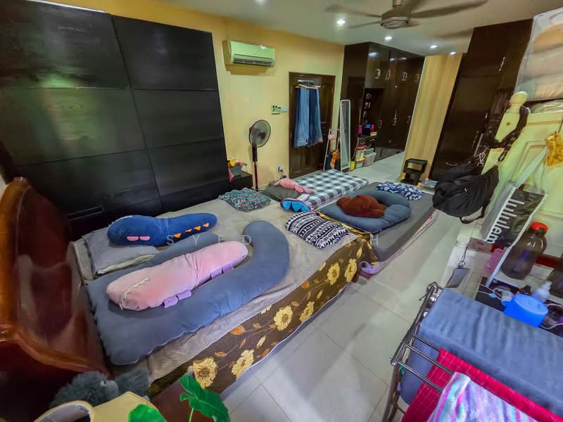 Rumah Teres 2 Tingkat untuk Dijual di Usj 11 (Subang Jaya) - Syed Shah - Bedroom - PropertyGuru.com.my