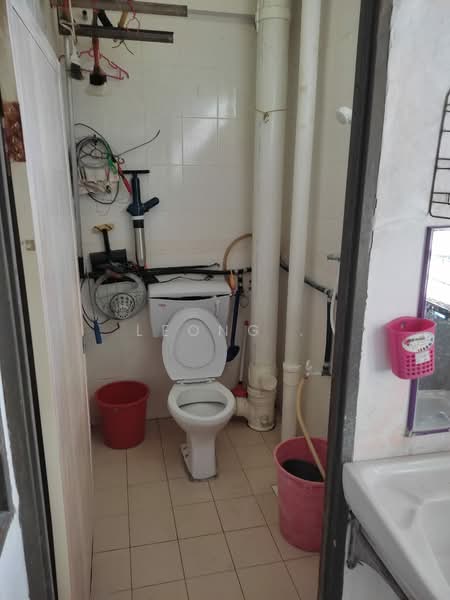 Apartment for Sale at Desa May - Leong . - Bathroom - PropertyGuru.com.my