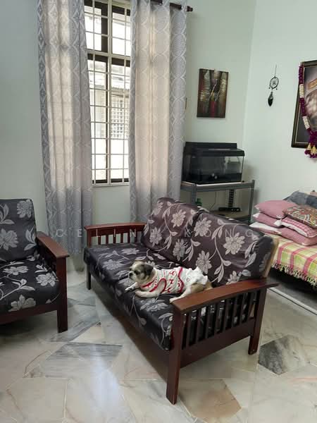 Rumah Bandar untuk Dijual di Taman Bukit Teratai (Ampang) - Celine Kong - Living Room - PropertyGuru.com.my