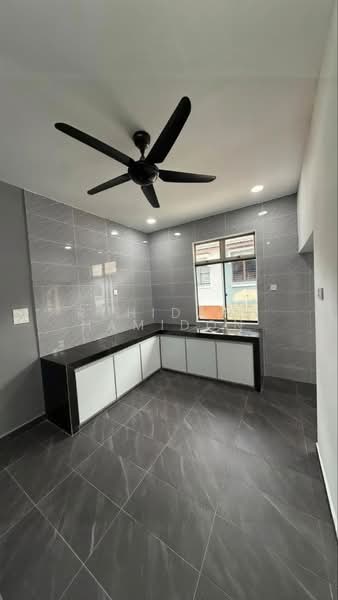 1-storey Terraced House for Sale in Taman Universiti (Skudai) - RUHIDAFI HAMIDON - Kitchen - PropertyGuru.com.my