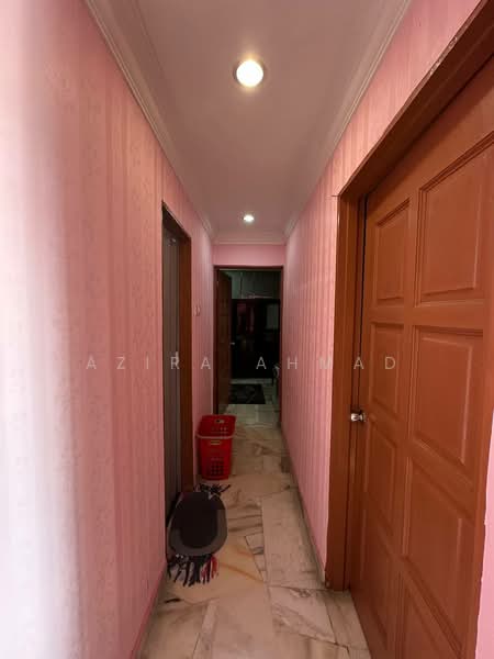 Pangsapuri untuk Dijual di City Height - Azira Ahmad - Corridor - PropertyGuru.com.my