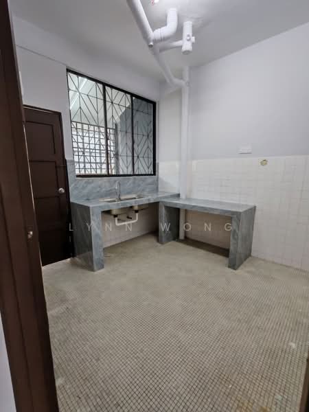 Rumah Teres 2 Tingkat untuk Disewa di Taman Johor Jaya (Johor Bahru) - Lynn Wong - PropertyGuru.com.my