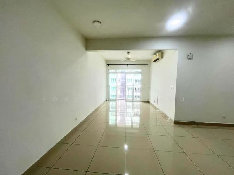 Servis Apartment untuk Disewa di V-Residensi 2 - Josephine Chou - Living Room - PropertyGuru.com.my