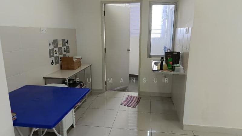 Service Residence for Sale at Savanna Executive Suite @ Southville City - Abu Mansur - Kitchen - PropertyGuru.com.my