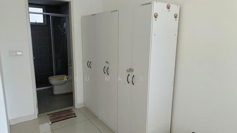 Service Residence for Sale at Savanna Executive Suite @ Southville City - Abu Mansur - Bathroom - PropertyGuru.com.my