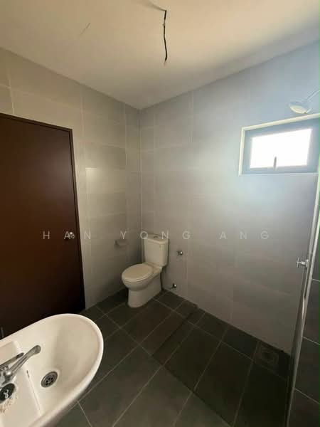 Rumah Teres 2 Tingkat untuk Dijual di Pontian (Johor) - Han Yong Ang - Bathroom - PropertyGuru.com.my