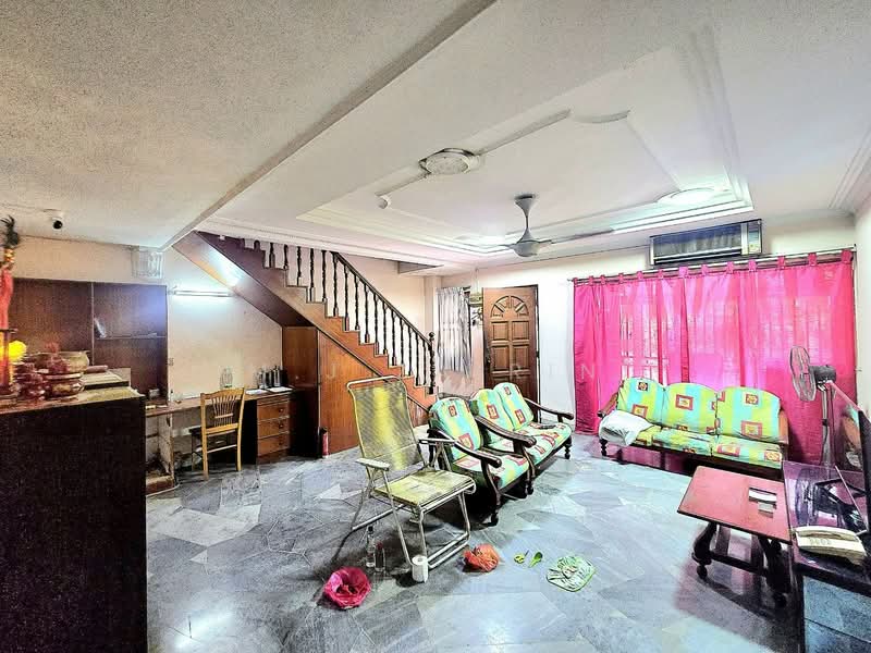 Rumah Teres 2 Tingkat untuk Dijual di Ampang (Selangor) - M.J Zairin - Living Room - PropertyGuru.com.my