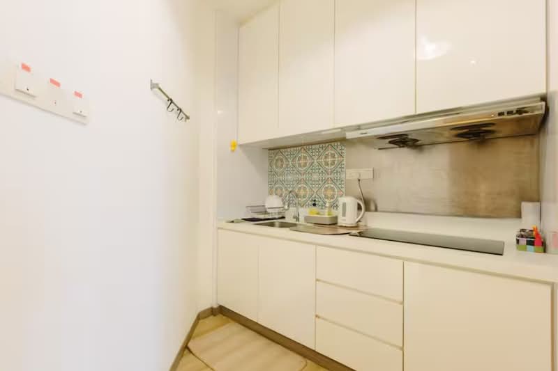 Service Residence for Sale at One One Eight (118 @ Island Plaza) - Leong . - Kitchen - PropertyGuru.com.my
