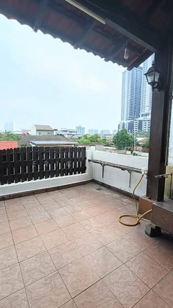 Rumah Teres 2.5 Tingkat untuk Dijual di Bandar Baru Sri Petaling (Sri Petaling) - Eric Tham - Balcony - PropertyGuru.com.my