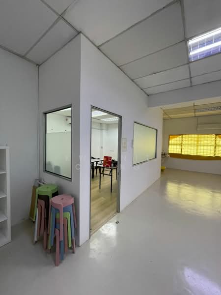 Pejabat untuk Disewa di Bandar Sri Permaisuri (Cheras) - Kweenie Chong - Interior - PropertyGuru.com.my