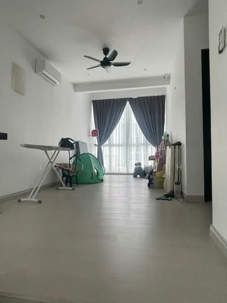 2-storey Terraced House for Sale in Alma (Bukit Mertajam) - Louis Chuah - Living Room - PropertyGuru.com.my
