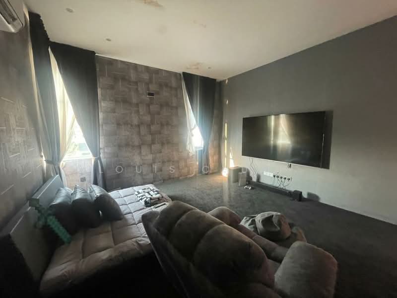 2-storey Terraced House for Sale in Alma (Bukit Mertajam) - Louis Chuah - Living Room - PropertyGuru.com.my