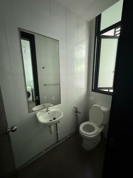 Kondominium untuk Disewa di Ampersand - Ryan Lim - Bathroom - PropertyGuru.com.my