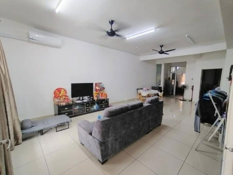2-storey Terraced House for Sale in Mutiara Rini (Skudai) - Seven Kong - Living Room - PropertyGuru.com.my