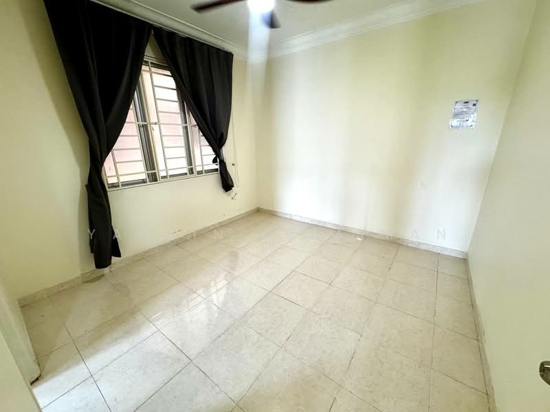 Condominium for Sale at Platinum Hill PV 6 - Yasmin Sulaiman - Interior - PropertyGuru.com.my