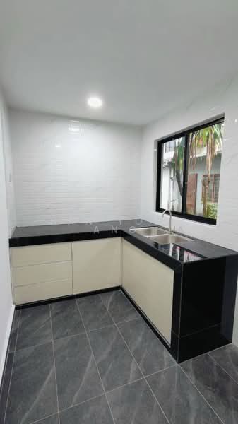 Rumah Teres 2 Tingkat untuk Dijual di Johor Bahru (Johor) - Han Yong Ang - Kitchen - PropertyGuru.com.my