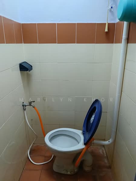 Pangsapuri untuk Dijual di Apartment Sri Rakyat - Marilyn Khor - Bathroom - PropertyGuru.com.my