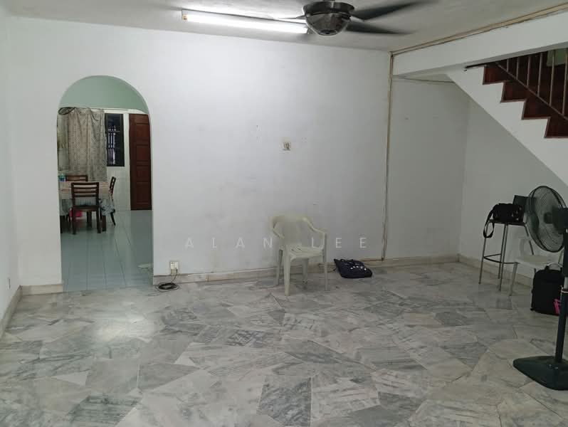 Rumah Teres 2 Tingkat untuk Dijual di Pandan Indah (Ampang) - Alan Lee - Living Room - PropertyGuru.com.my