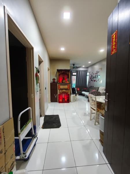Service Residence for Sale at Sky Oasis Residence (Pangsapuri Oasis 1) - Steve Tah - Living Room - PropertyGuru.com.my