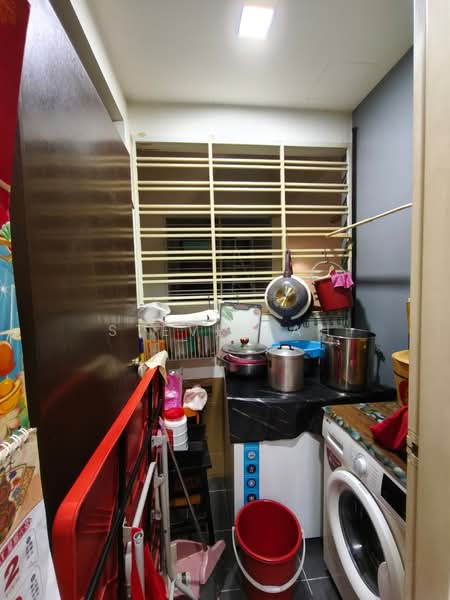 Service Residence for Sale at Sky Oasis Residence (Pangsapuri Oasis 1) - Steve Tah - Kitchen - PropertyGuru.com.my