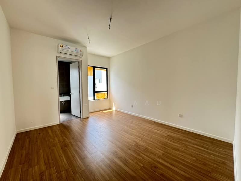 2-storey Terraced House for Sale in Telok Panglima Garang (Selangor) - Alif Saad - PropertyGuru.com.my