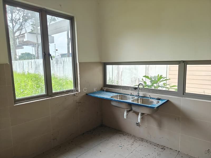 Rumah Berkembar untuk Dijual di Temasya Glenmarie (Glenmarie) - Jacky Lin - Kitchen - PropertyGuru.com.my