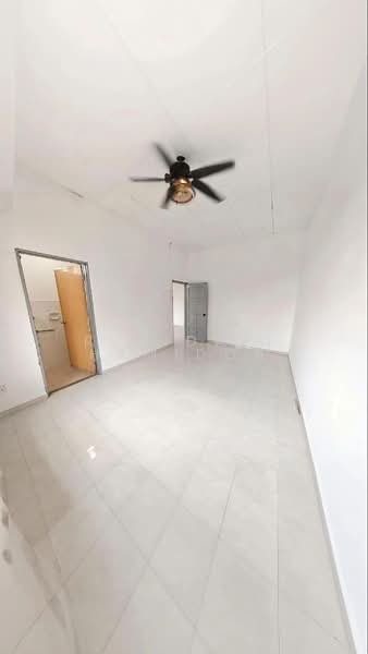 Rumah Teres 2 Tingkat untuk Dijual di Taman Puteri Wangsa (Ulu Tiram) - RUHIDAFI HAMIDON - Interior - PropertyGuru.com.my