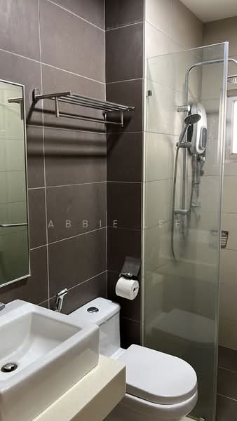 Servis Apartment untuk Disewa di Sentrio Pandan - Abbie Lee - Bathroom - PropertyGuru.com.my