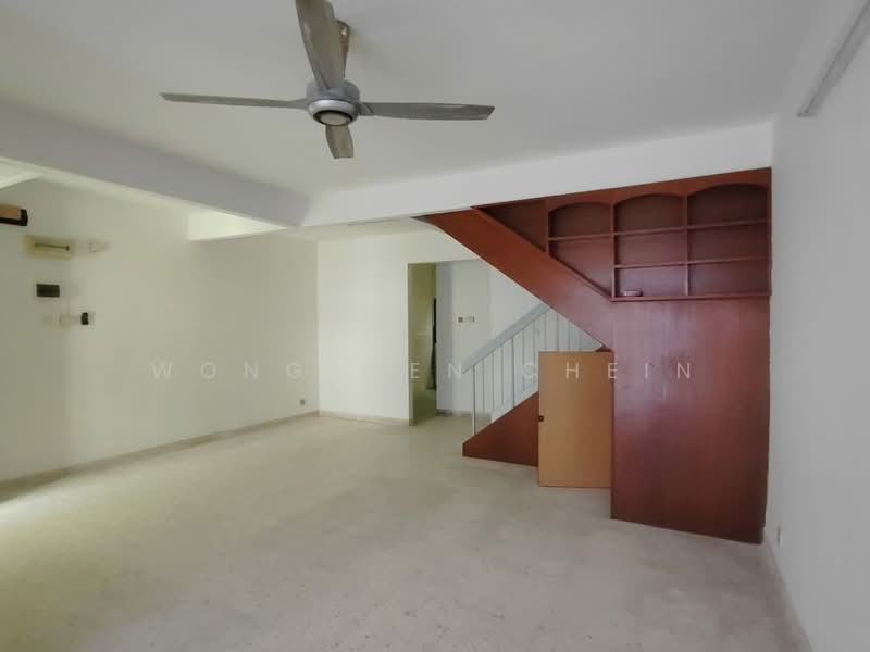 Rumah Teres 2 Tingkat untuk Dijual di Taman Daya (Kepong) - Wong Wen Chein - Living Room - PropertyGuru.com.my