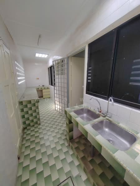 Rumah Teres 2 Tingkat untuk Dijual di Taman Daya (Kepong) - Wong Wen Chein - Kitchen - PropertyGuru.com.my