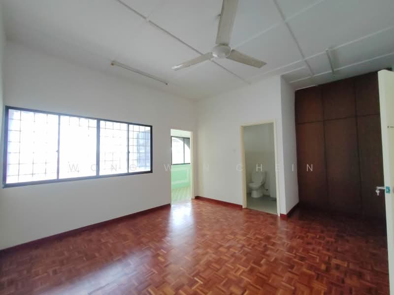Rumah Teres 2 Tingkat untuk Dijual di Taman Daya (Kepong) - Wong Wen Chein - Bedroom - PropertyGuru.com.my