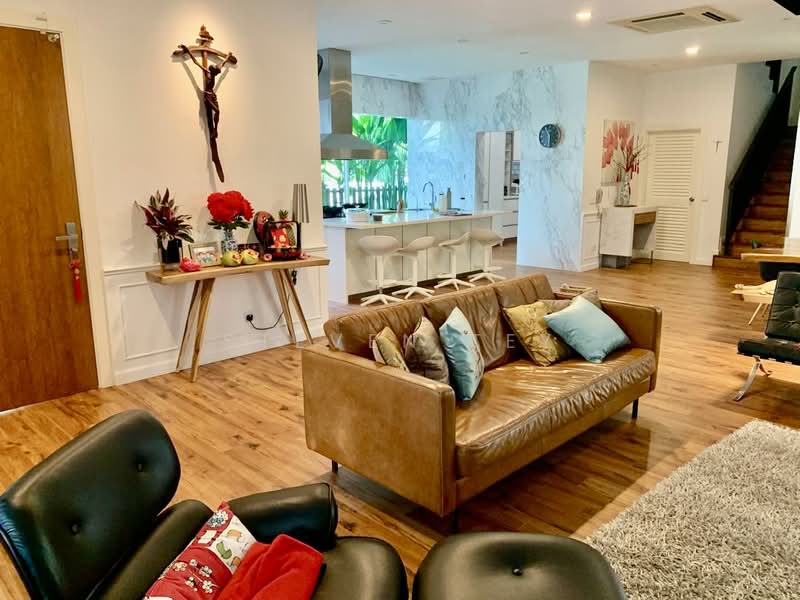 Bungalow for Sale in Setia Eco Park (Setia Alam) - Steven Tey - Living Room - PropertyGuru.com.my