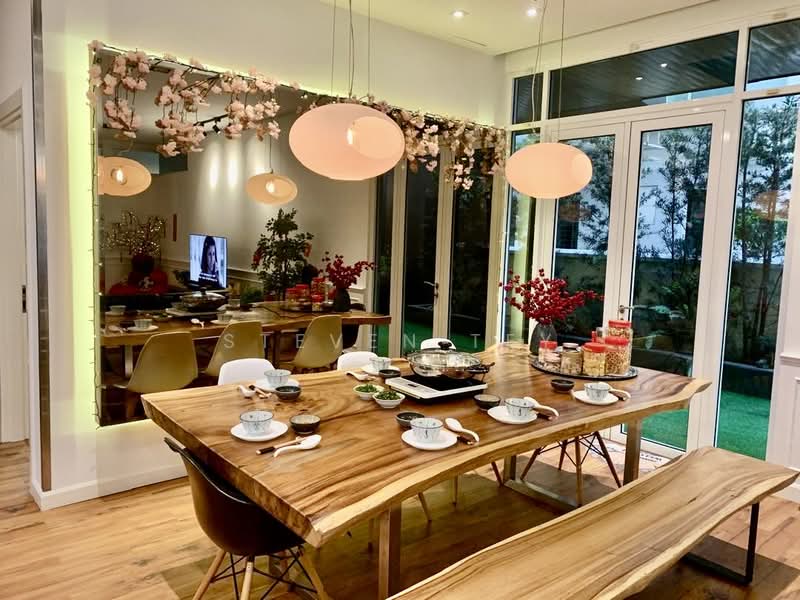 Bungalow for Sale in Setia Eco Park (Setia Alam) - Steven Tey - Dining Room - PropertyGuru.com.my