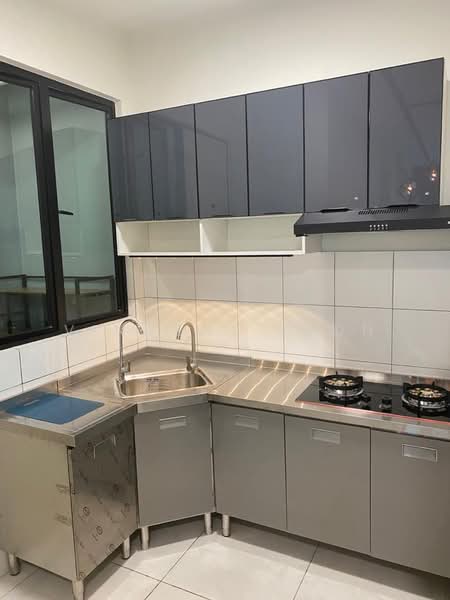 Servis Apartment untuk Disewa di Majestic Maxim - Vincent Yeoh - Kitchen - PropertyGuru.com.my